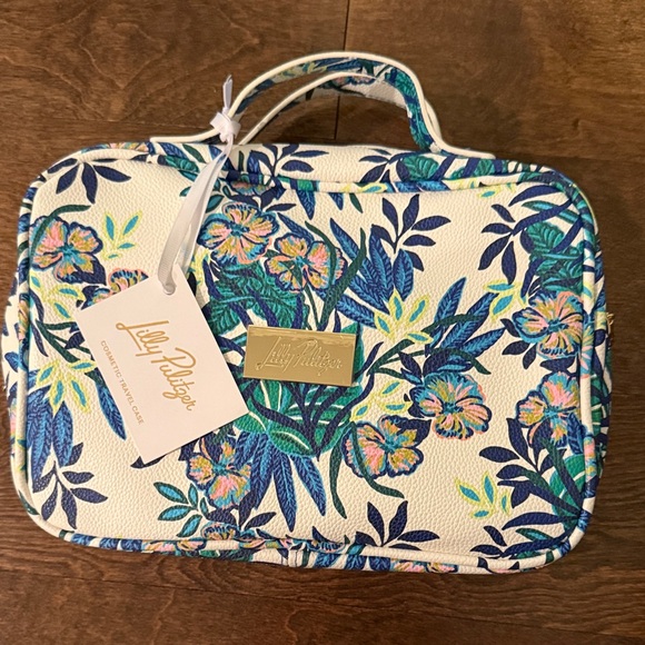 Lilly Pulitzer Handbags - Lilly Pulitzer Tropical Floral Cosmetic Bag - Blue and White